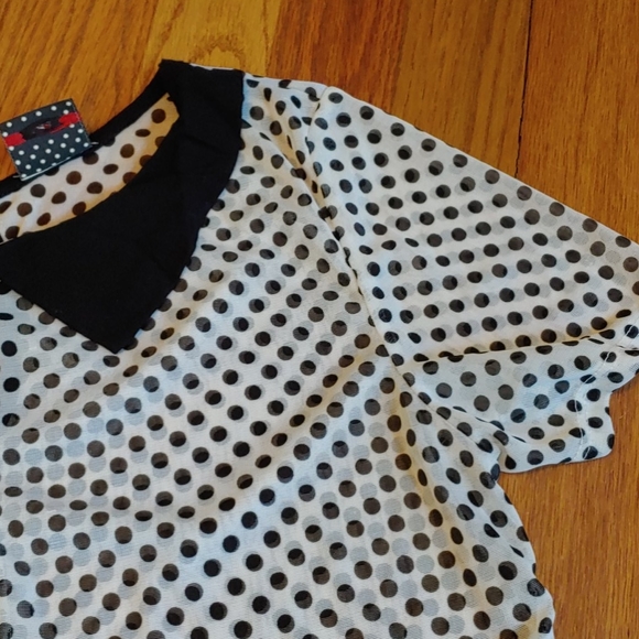 Polka dot blouse - Picture 3 of 3
